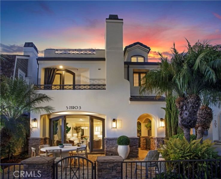 3 Bed Home for Sale in Corona del Mar, California