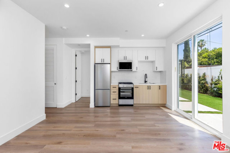 Residential Lease in North Hollywood