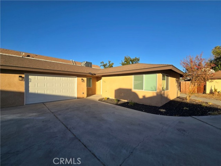 2 Bed Home to Rent in Hemet, California