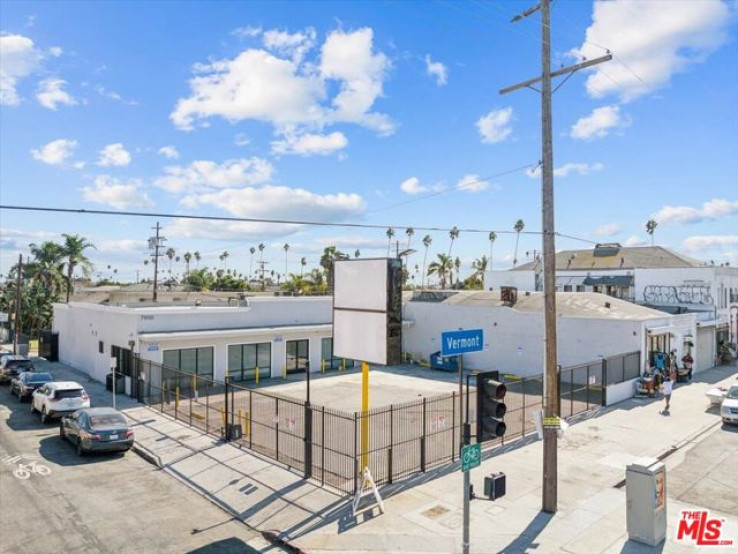  Commercial for Sale in Los Angeles, California