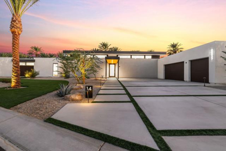 6 Bed Home for Sale in La Quinta, California