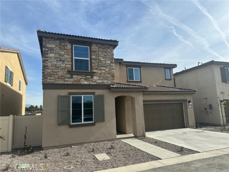 5 Bed Home to Rent in Murrieta, California