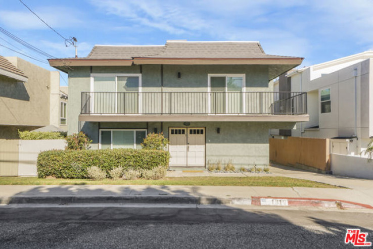  Income Home for Sale in Redondo Beach, California