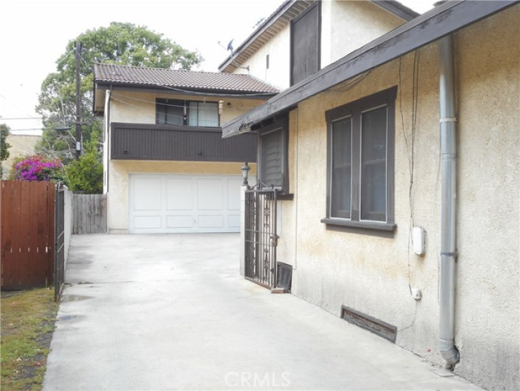  Income Home for Sale in Los Angeles, California