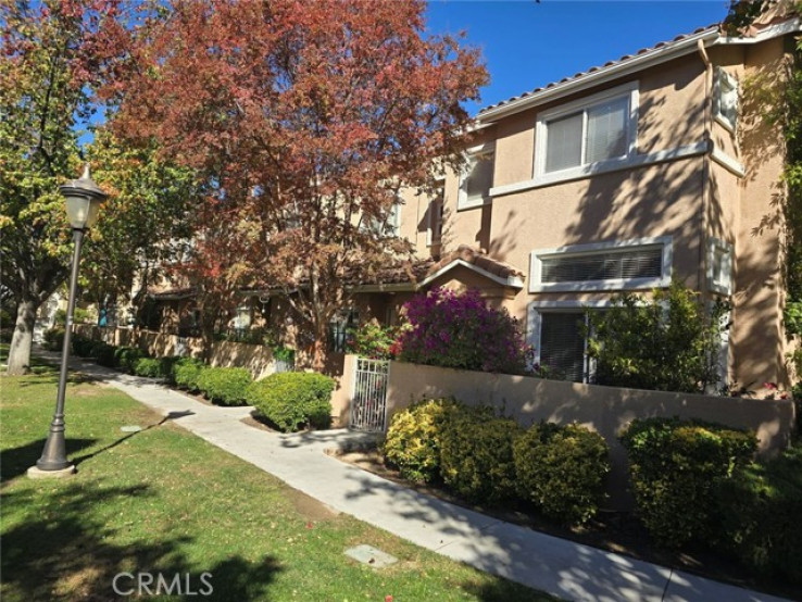 3 Bed Home to Rent in Stevenson Ranch, California