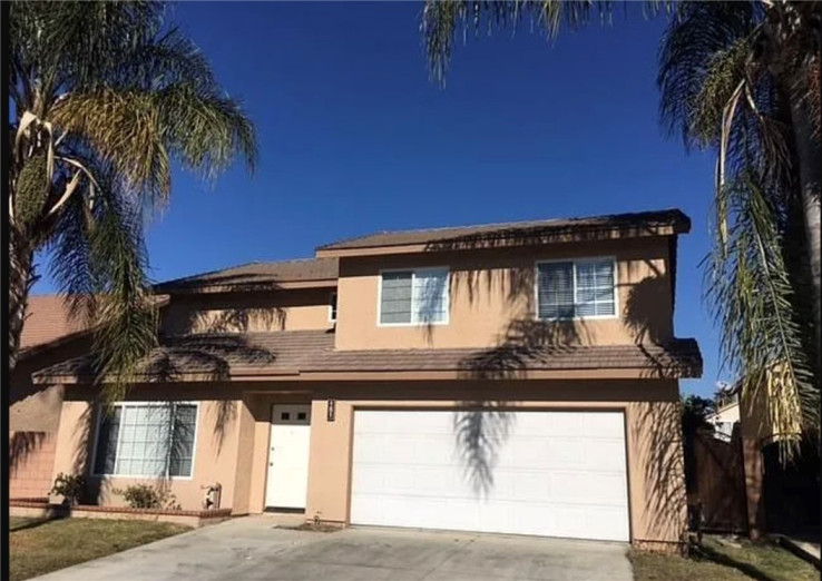 4 Bed Home to Rent in Pomona, California