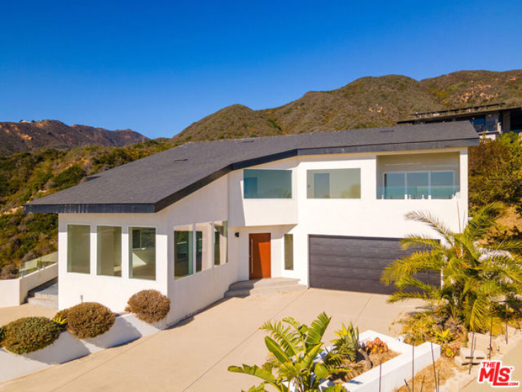 3 Bed Home for Sale in Malibu, California