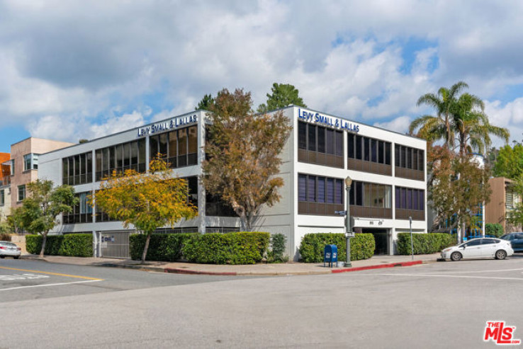  Commercial for Sale in Los Angeles, California