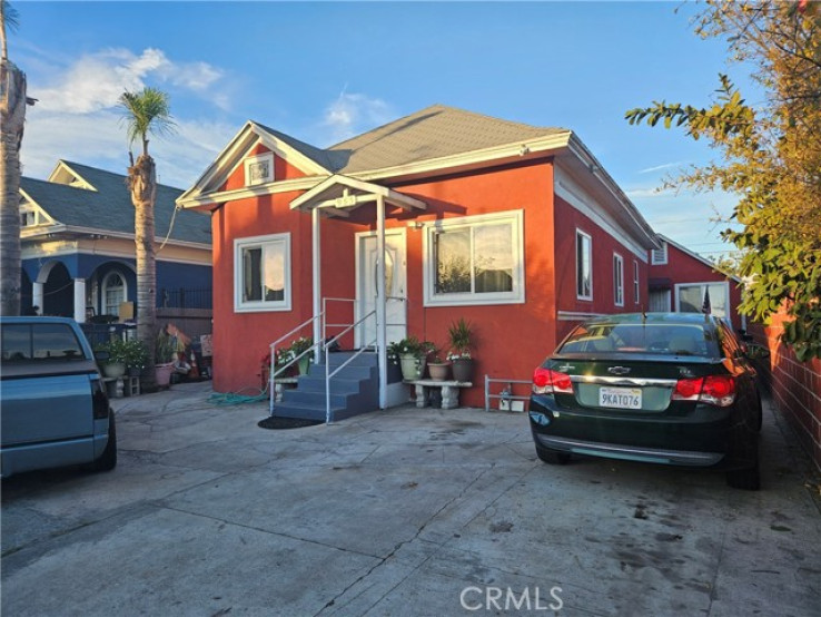  Income Home for Sale in Los Angeles, California