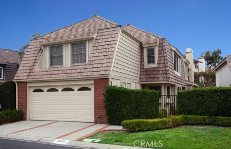 4 Bed Home to Rent in Anaheim Hills, California