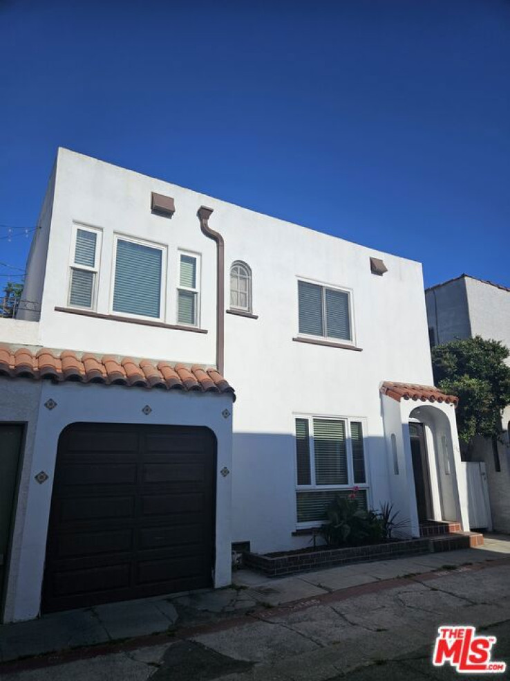 3 Bed Home to Rent in Long Beach, California