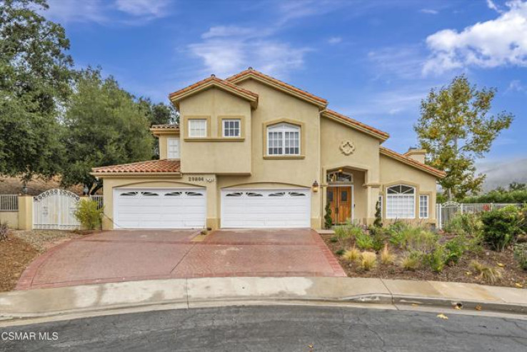 5 Bed Home to Rent in Agoura Hills, California