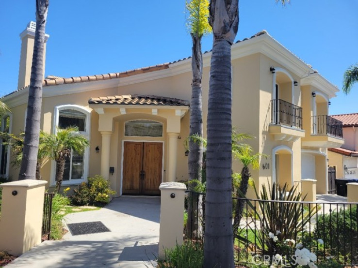 5 Bed Home to Rent in Redondo Beach, California