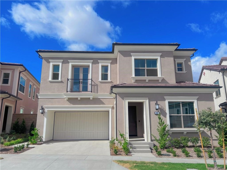 5 Bed Home to Rent in Irvine, California