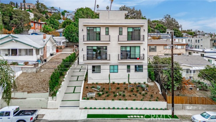 Residential Lease in Silver Lake - Echo Park