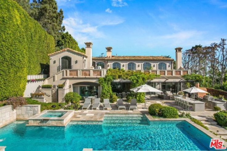 Residential Lease in Malibu