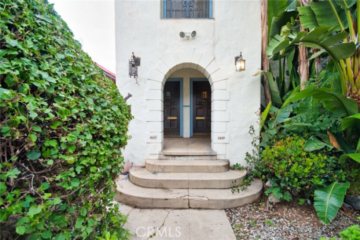  Income Home for Sale in Los Angeles, California