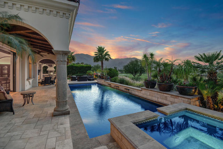 5 Bed Home for Sale in La Quinta, California