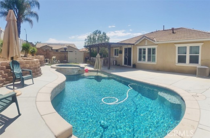 5 Bed Home to Rent in Murrieta, California