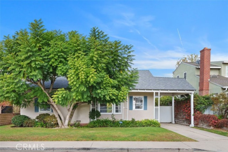 2 Bed Home for Sale in Santa Monica, California