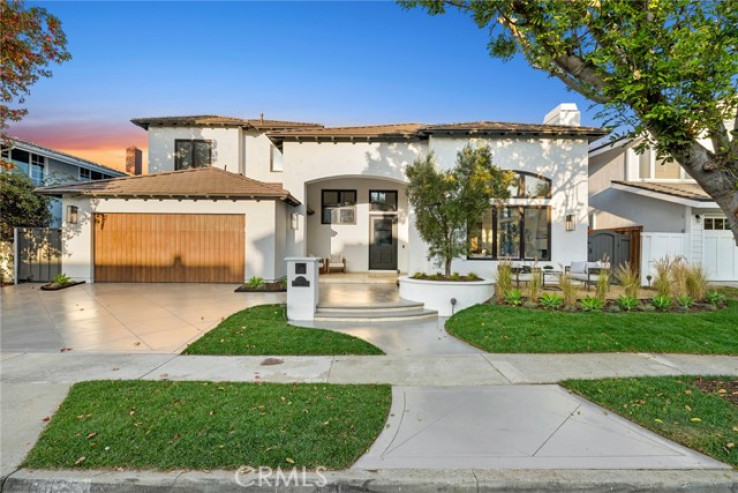 5 Bed Home for Sale in Newport Beach, California