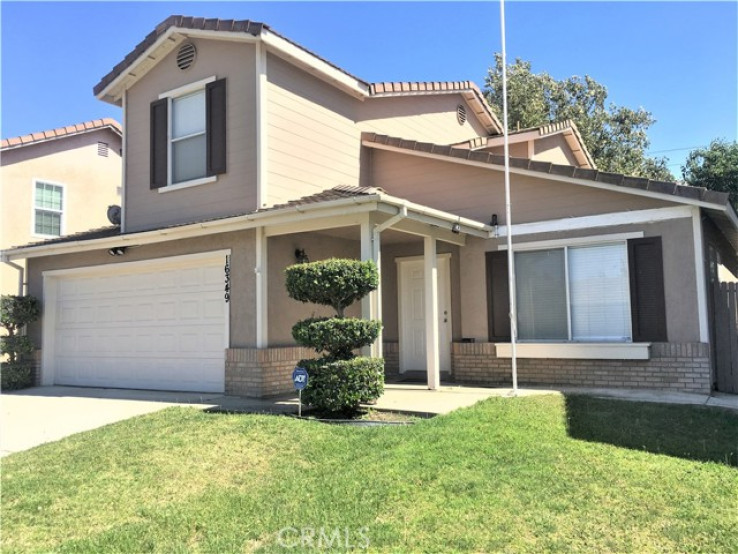 3 Bed Home to Rent in Fontana, California