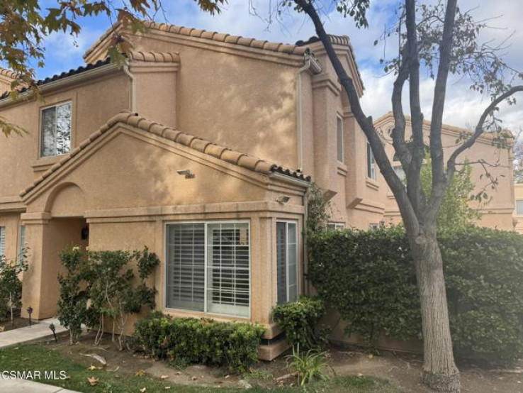 3 Bed Home to Rent in Stevenson Ranch, California