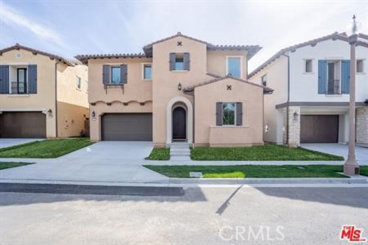 4 Bed Home to Rent in Irvine, California