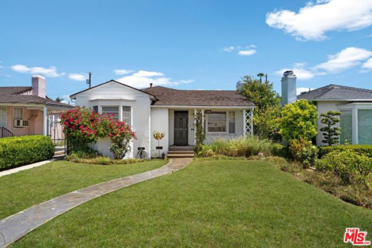 Residential Home in West Los Angeles