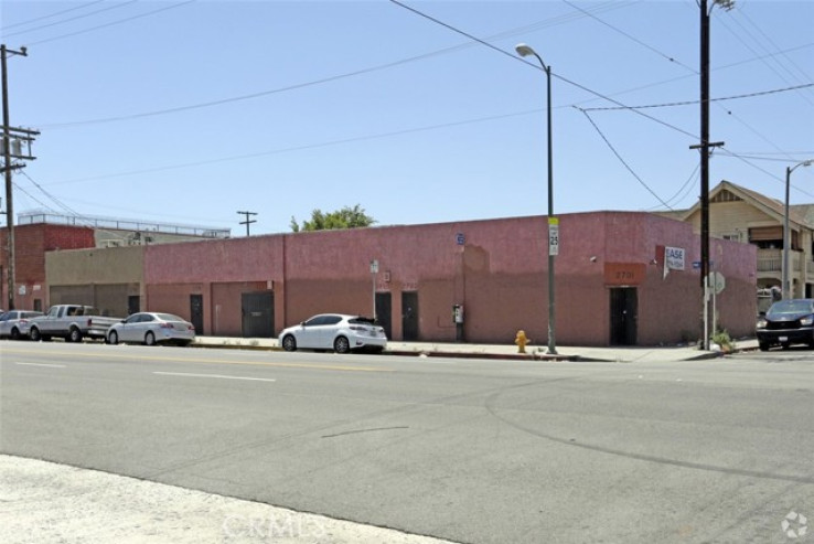  Commercial for Sale in Los Angeles, California