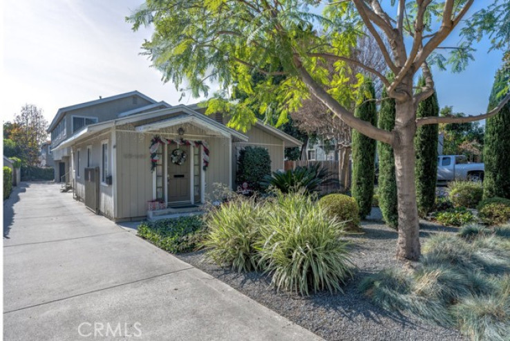  Income Home for Sale in Pasadena, California