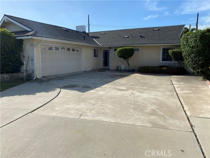 3 Bed Home to Rent in Huntington Beach, California