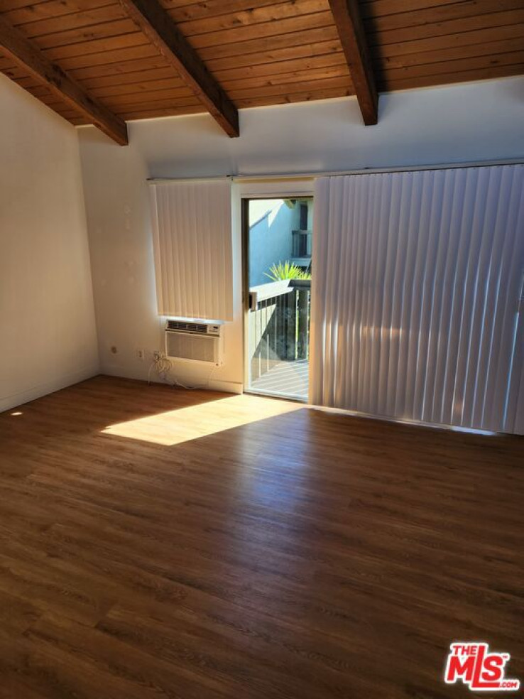 Residential Lease in Culver City