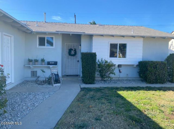 3 Bed Home to Rent in West Hills, California