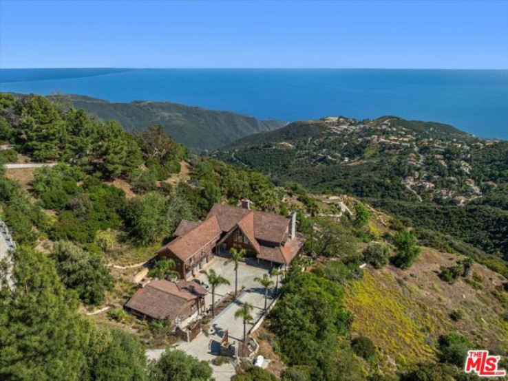 Residential Home in Malibu