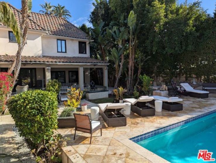 6 Bed Home for Sale in Beverly Hills, California