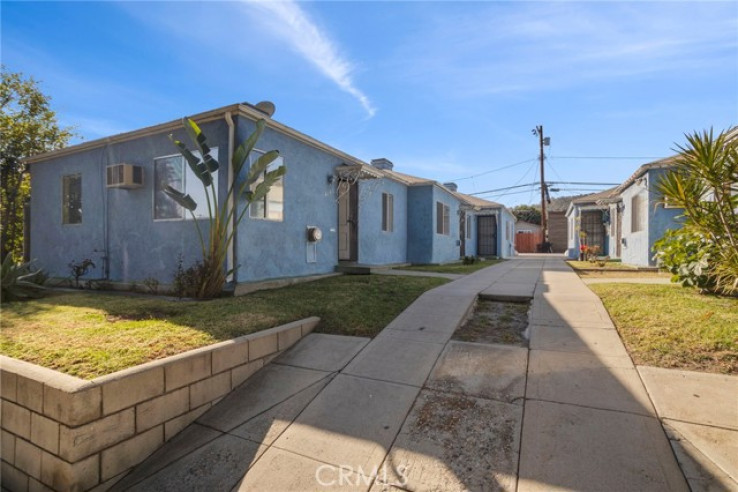  Income Home for Sale in Los Angeles, California