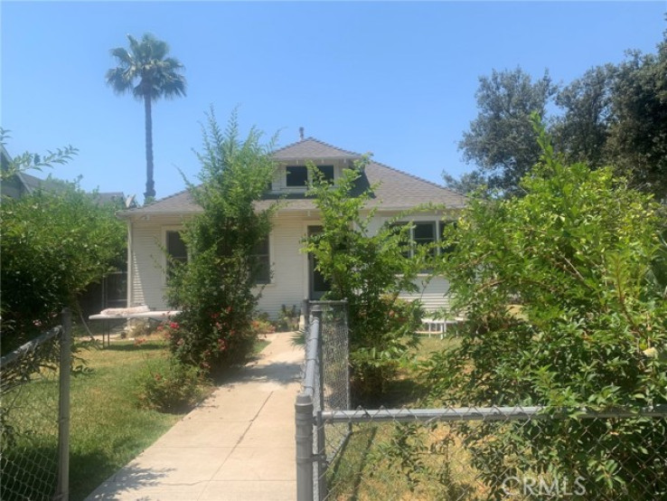 Residential Lease in Pasadena (NW)