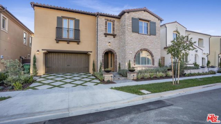 4 Bed Home to Rent in Irvine, California