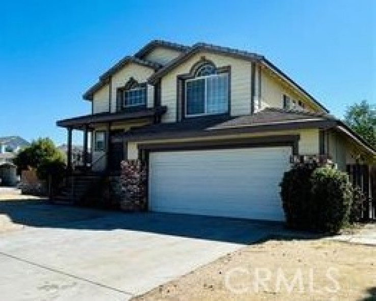 4 Bed Home to Rent in Palmdale, California