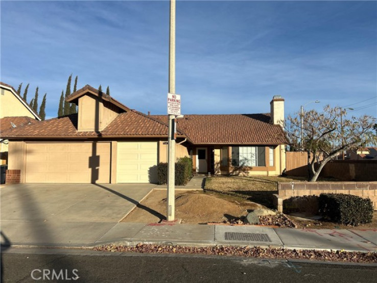 3 Bed Home to Rent in Palmdale, California