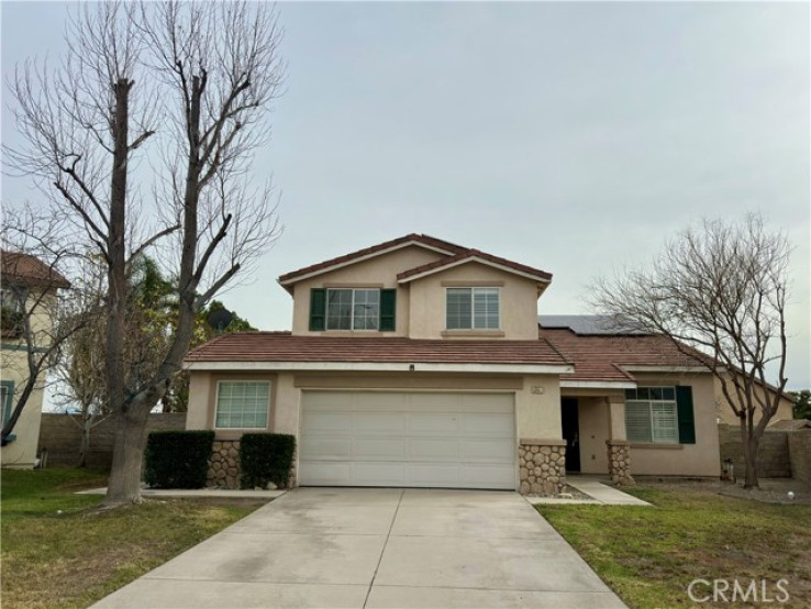 5 Bed Home to Rent in Fontana, California