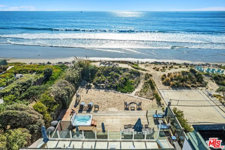 5 Bed Home for Sale in Malibu, California