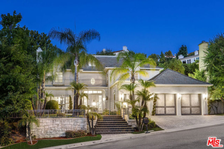 5 Bed Home for Sale in Calabasas, California