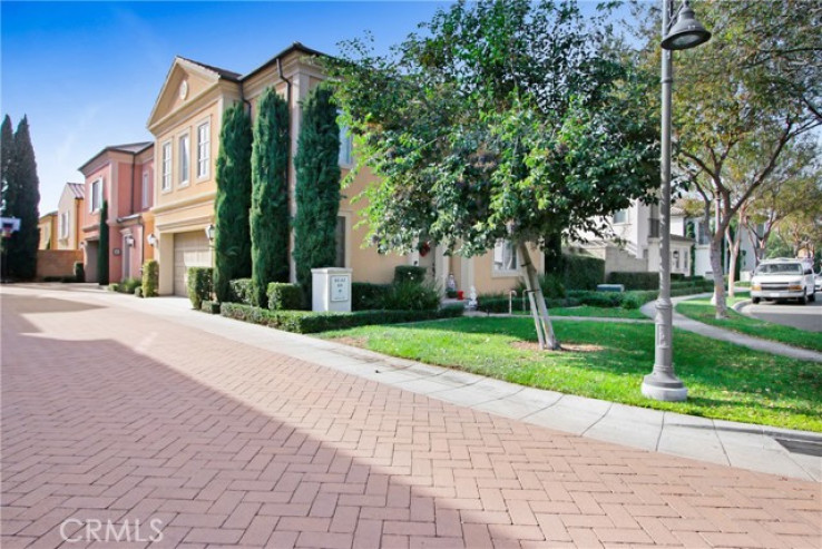 Residential Lease in Cypress Village