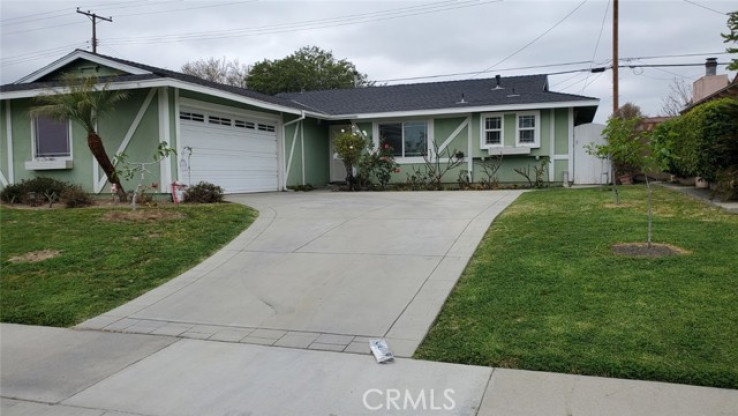 3 Bed Home to Rent in La Mirada, California