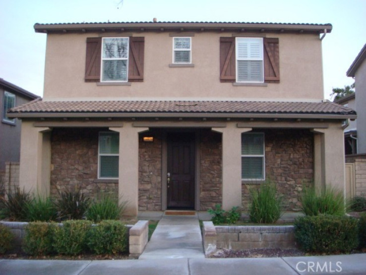 Residential Lease in Valencia West Creek