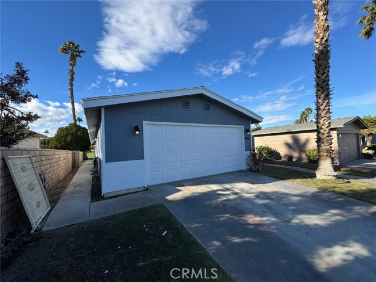 2 Bed Home to Rent in Thousand Palms, California