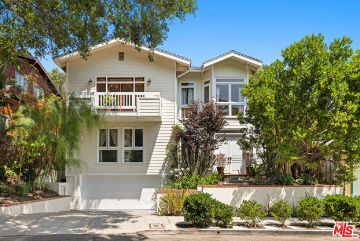 5 Bed Home for Sale in Santa Monica, California