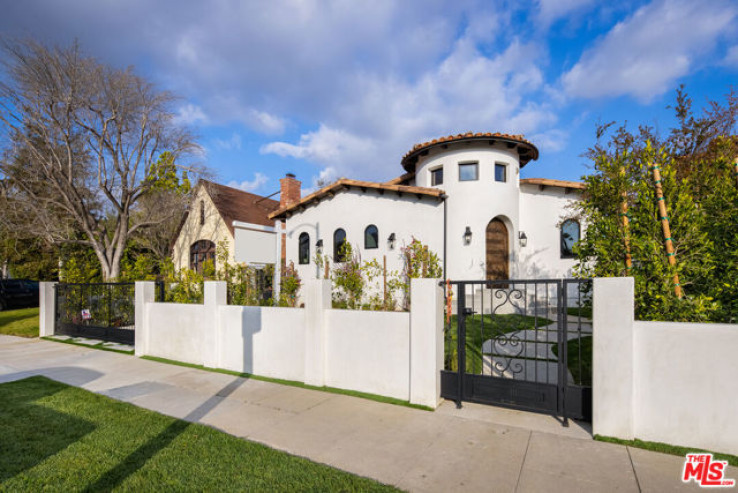 4 Bed Home for Sale in Los Angeles, California